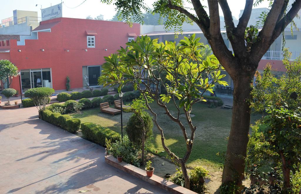 戈韦尔丹旅游酒店 Fatehpur Sīkri 外观 照片